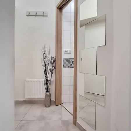 Finnem Rentals Florenc Prague Exterior photo