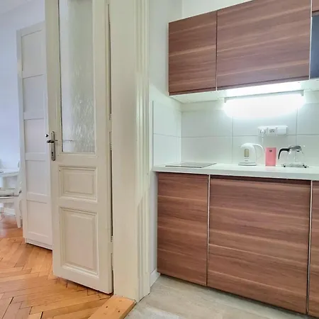 Finnem Rentals Florenc Prague Exterior photo