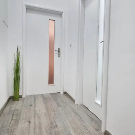 Finnem Rentals Florenc Prague Exterior photo