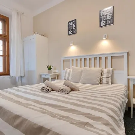Finnem Rentals Florenc Prague Room photo